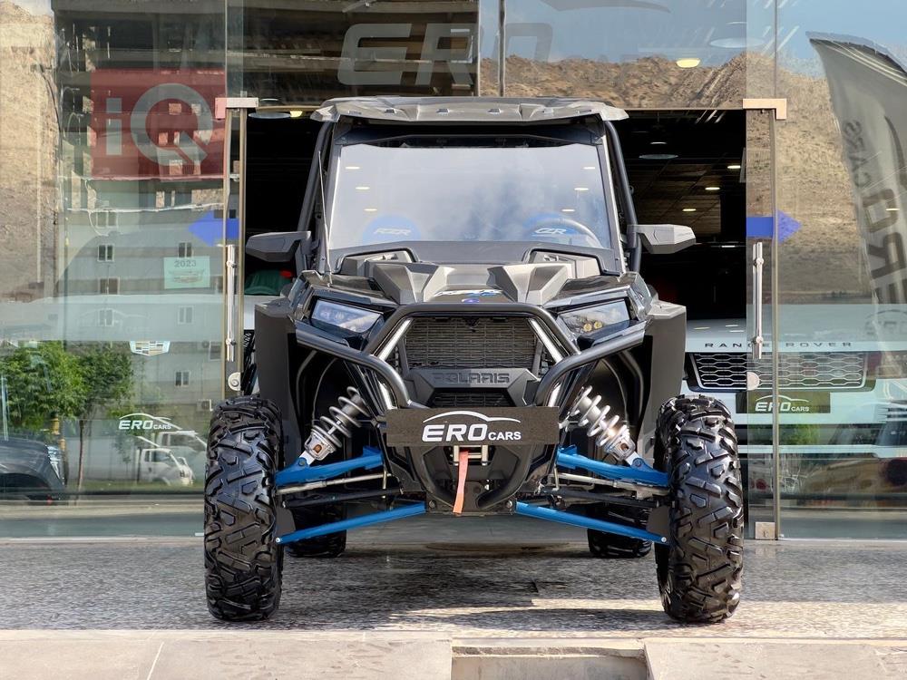 بولاريس RZR